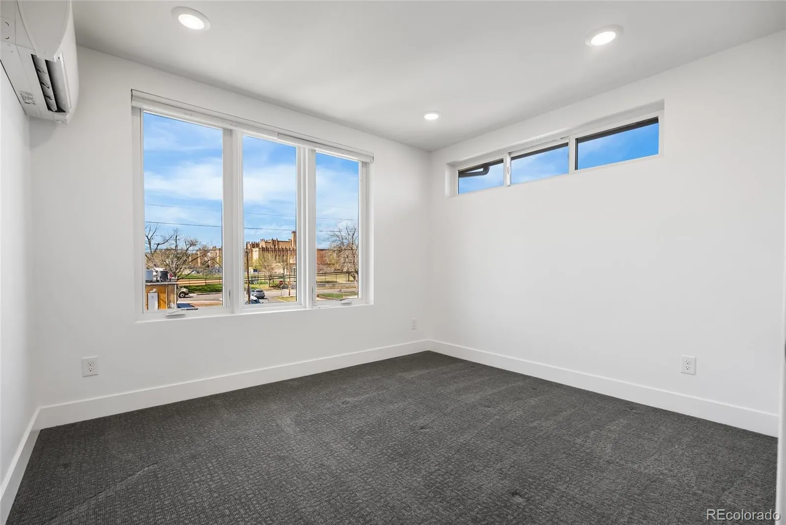 04042026005902 1600 30