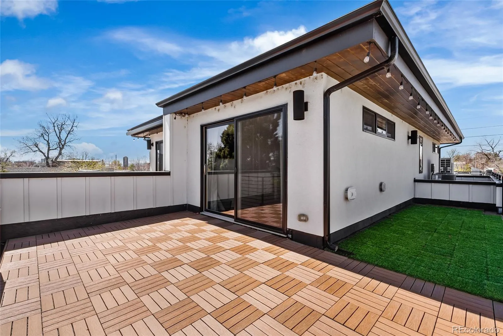 04042026005902 1600 33