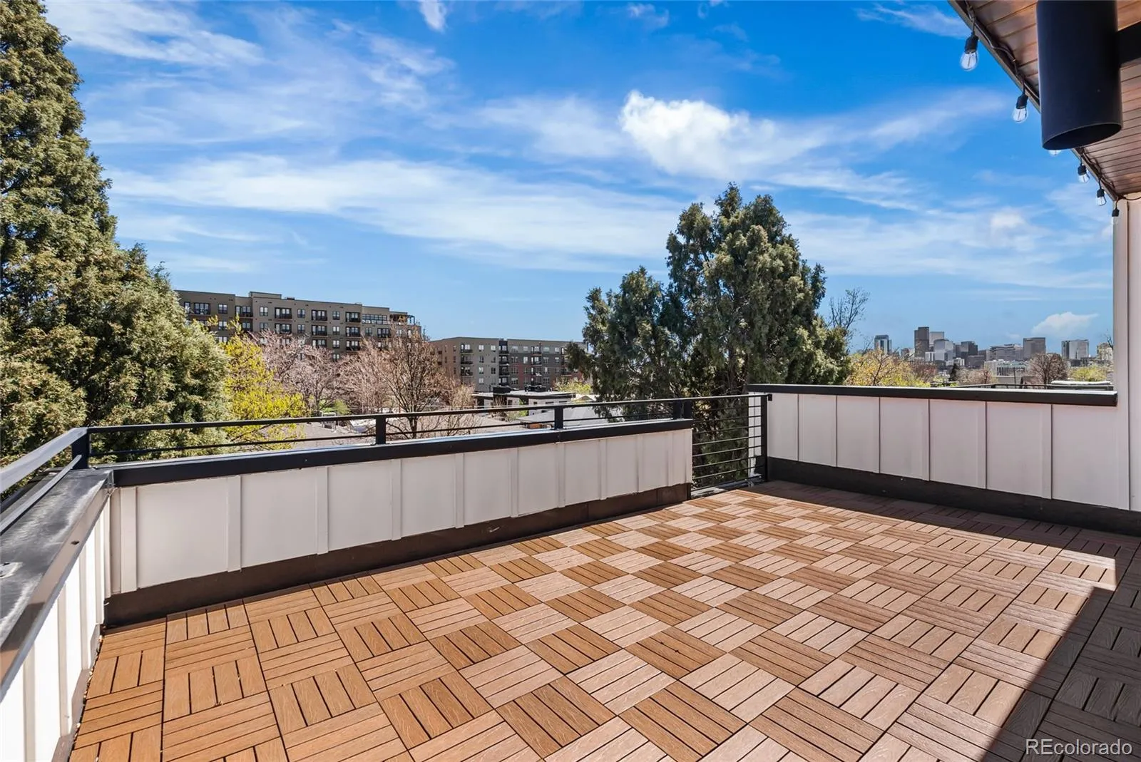 04042026005902 1600 35