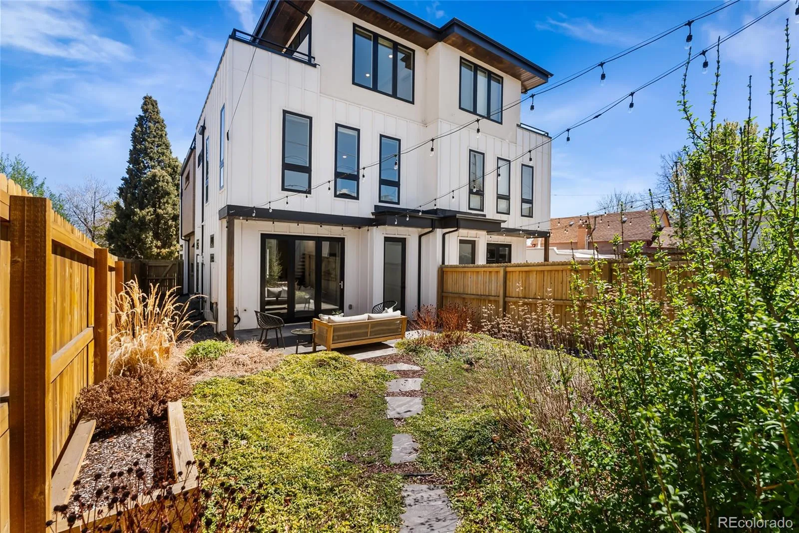 04042026005902 1600 38