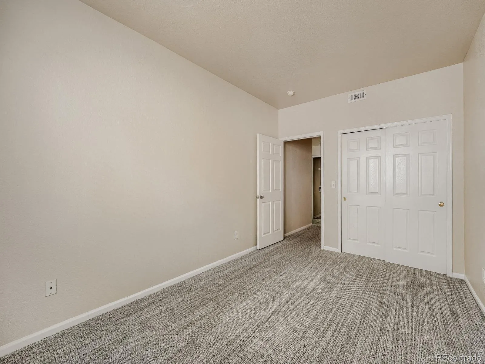 16821 E Hawaii Drive #3C Aurora CO 80017 MLS #REC3930347 05012026172455 1600 13
