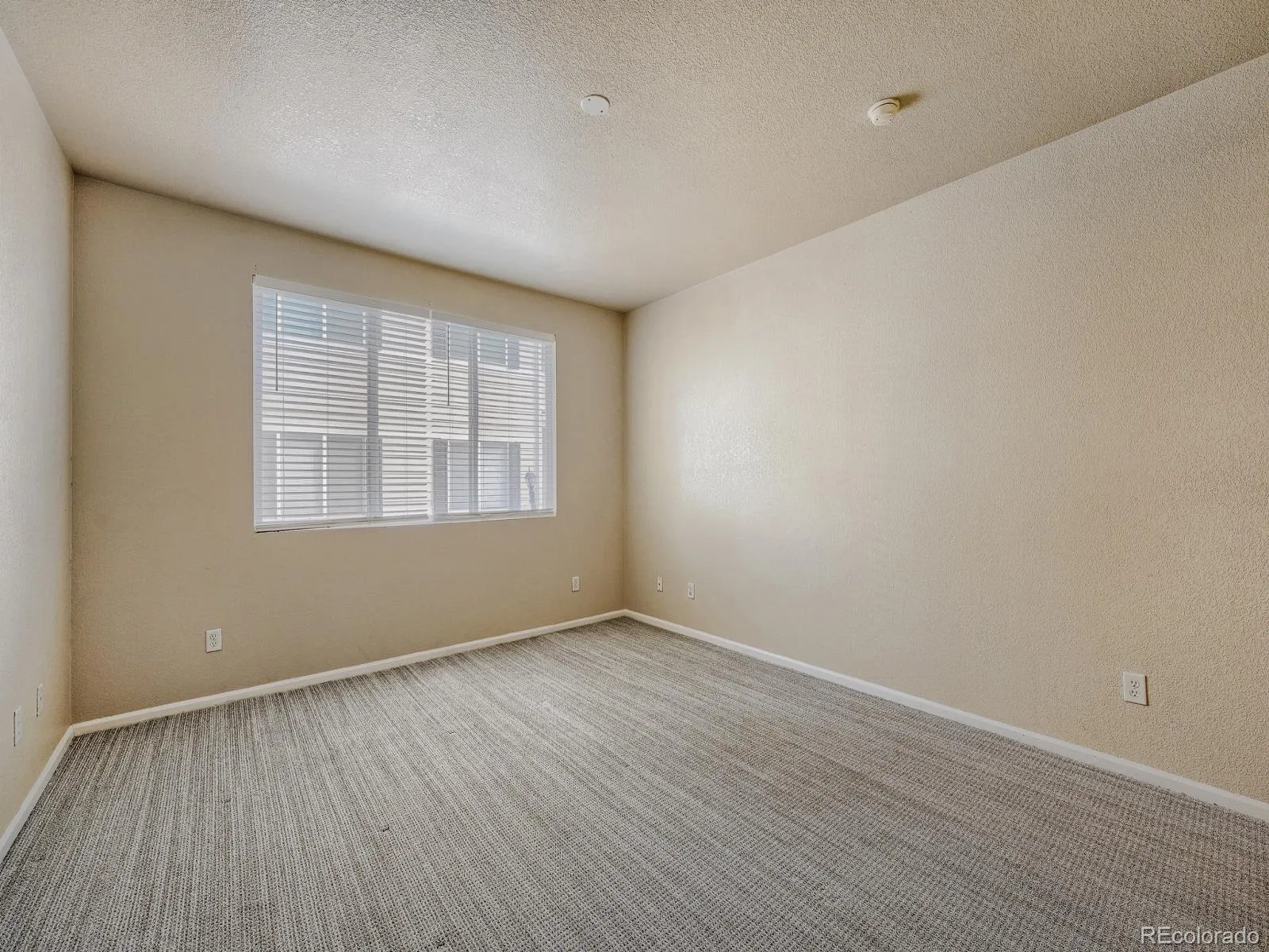 16821 E Hawaii Drive #3C Aurora CO 80017 MLS #REC3930347 05012026172455 1600 15
