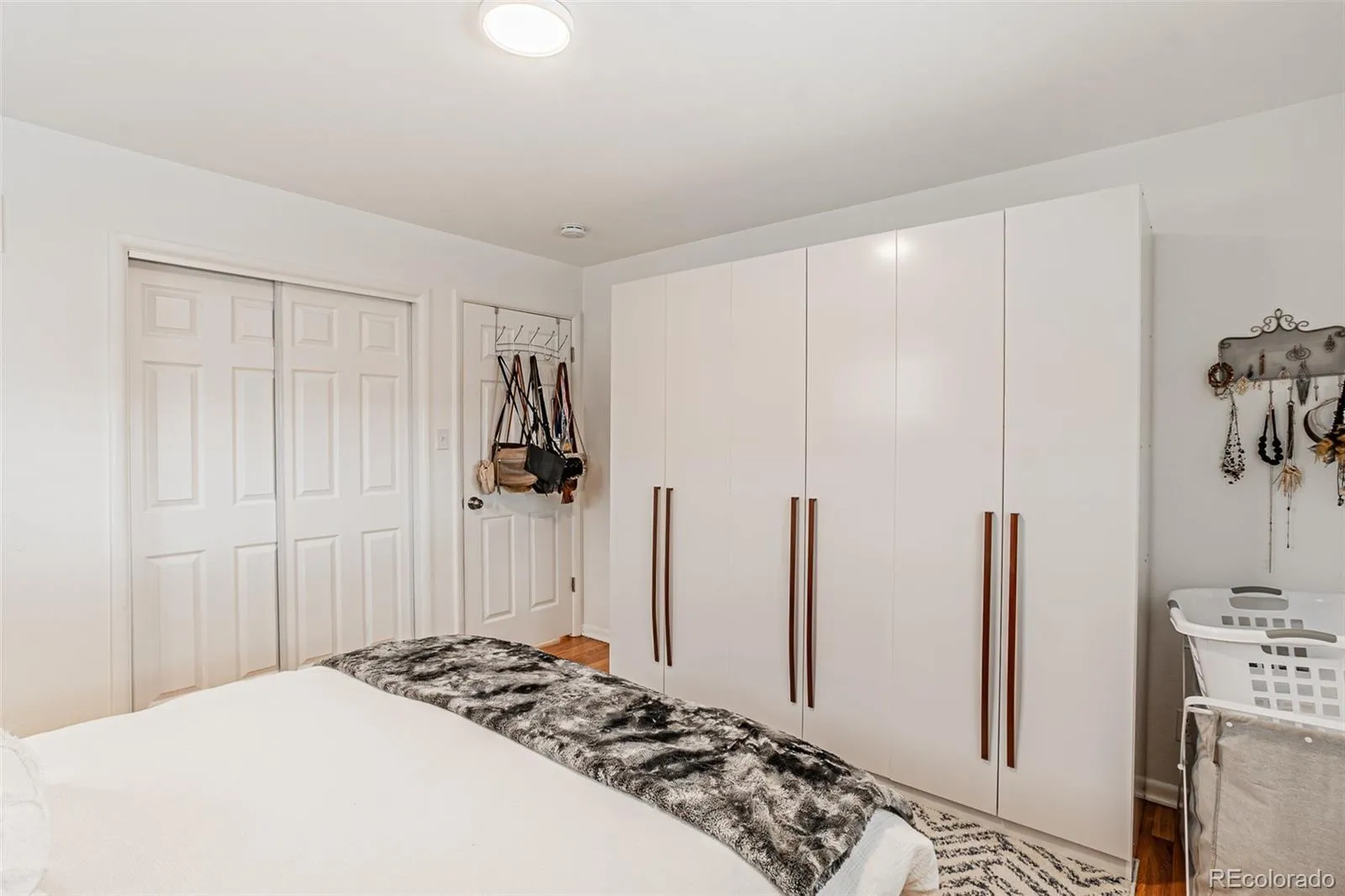 1515 S Birch Street Denver CO 80222 MLS #REC3931133 04152026193852 1600 33
