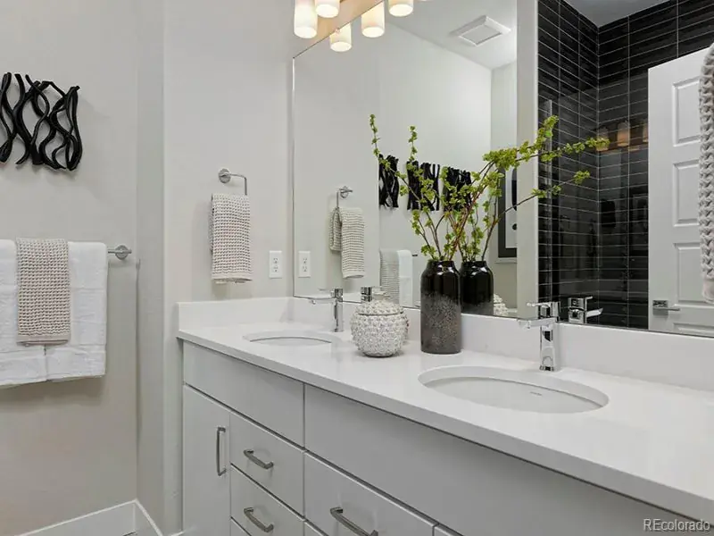 3115 W Bates Avenue Denver CO 80236 | MLS #REC3931820 01192026000620 800 9