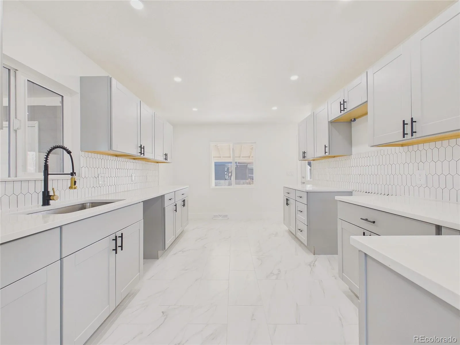 04062026162150 1600 10