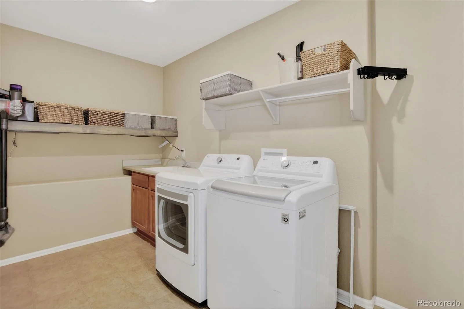 15401 E Copper Creek Lane Parker CO 80134 | MLS #REC3935053 07312026231656 1600 30