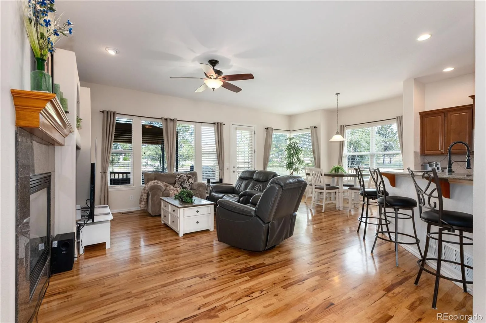 7100 S Coolidge Court Aurora CO 80016 | MLS #REC3935440 08272026235552 1600 3