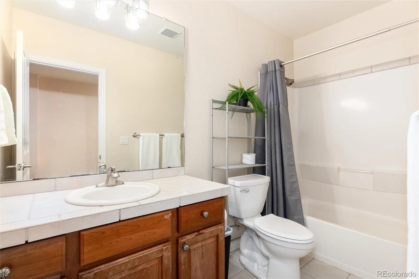7100 S Coolidge Court Aurora CO 80016 | MLS #REC3935440 08272026235552 1600 34