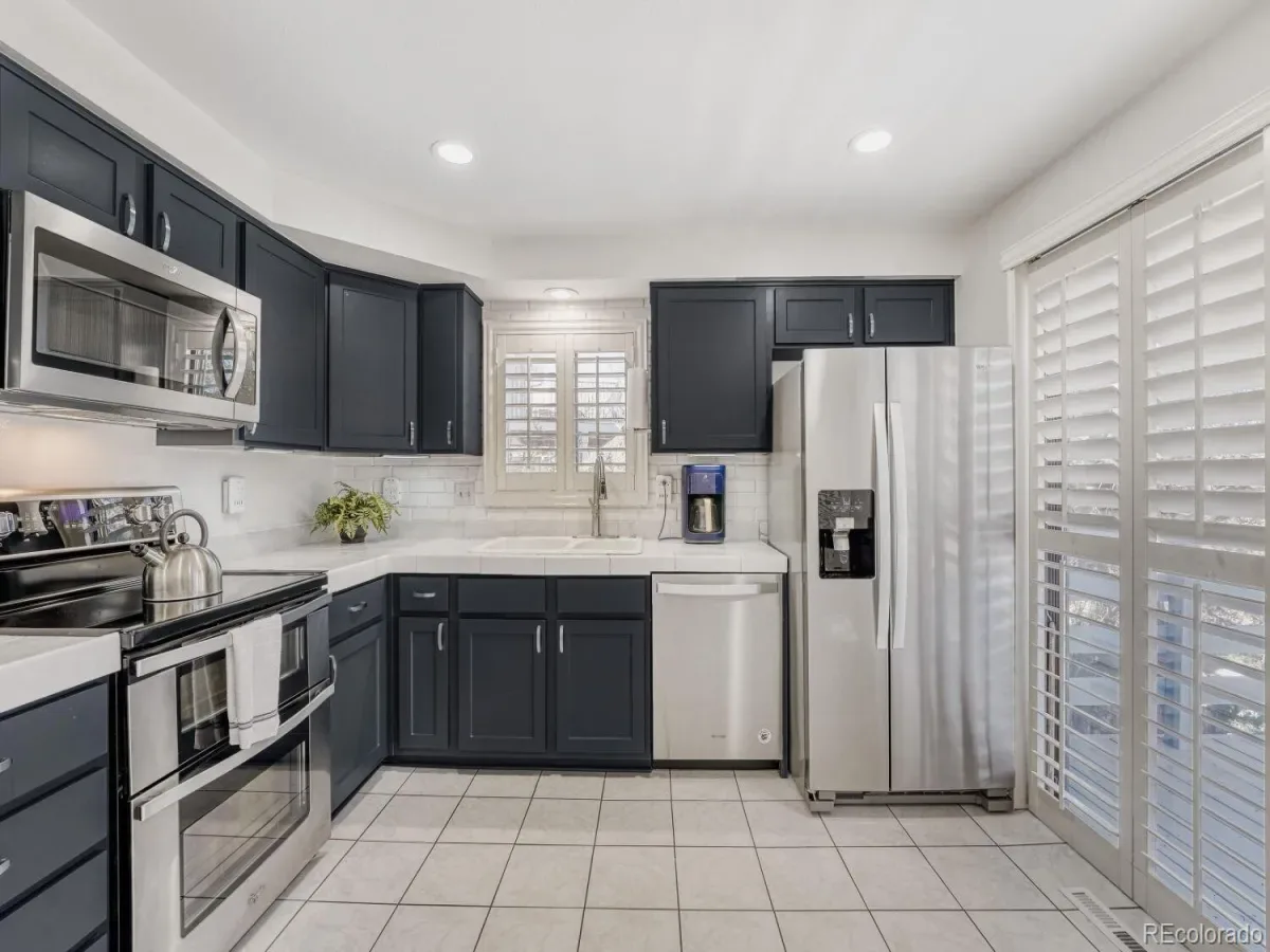 03232026164222 1200 8