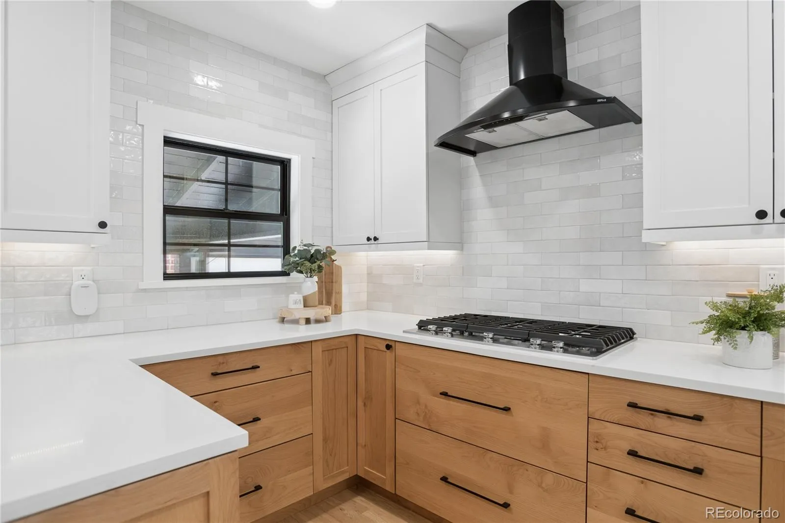 2054 S Saint Paul Street Denver CO 80210 MLS #REC3937277 05232026102819 1600 10