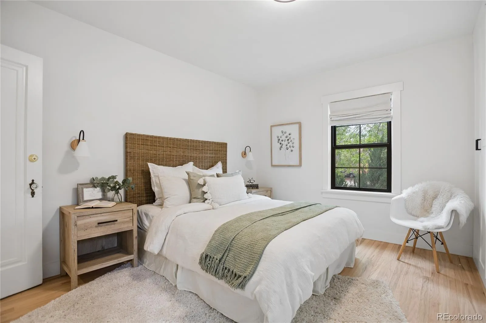2054 S Saint Paul Street Denver CO 80210 MLS #REC3937277 05232026102819 1600 16