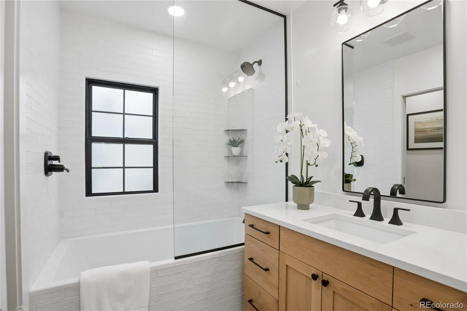 2054 S Saint Paul Street Denver CO 80210 MLS #REC3937277 05232026102819 1600 17