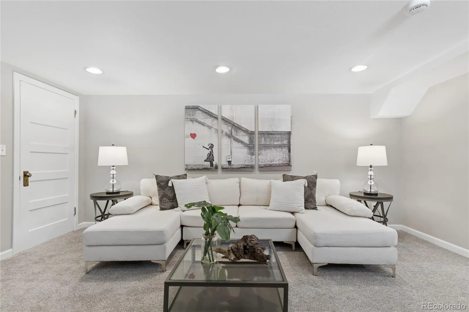 2054 S Saint Paul Street Denver CO 80210 MLS #REC3937277 05232026102819 1600 30