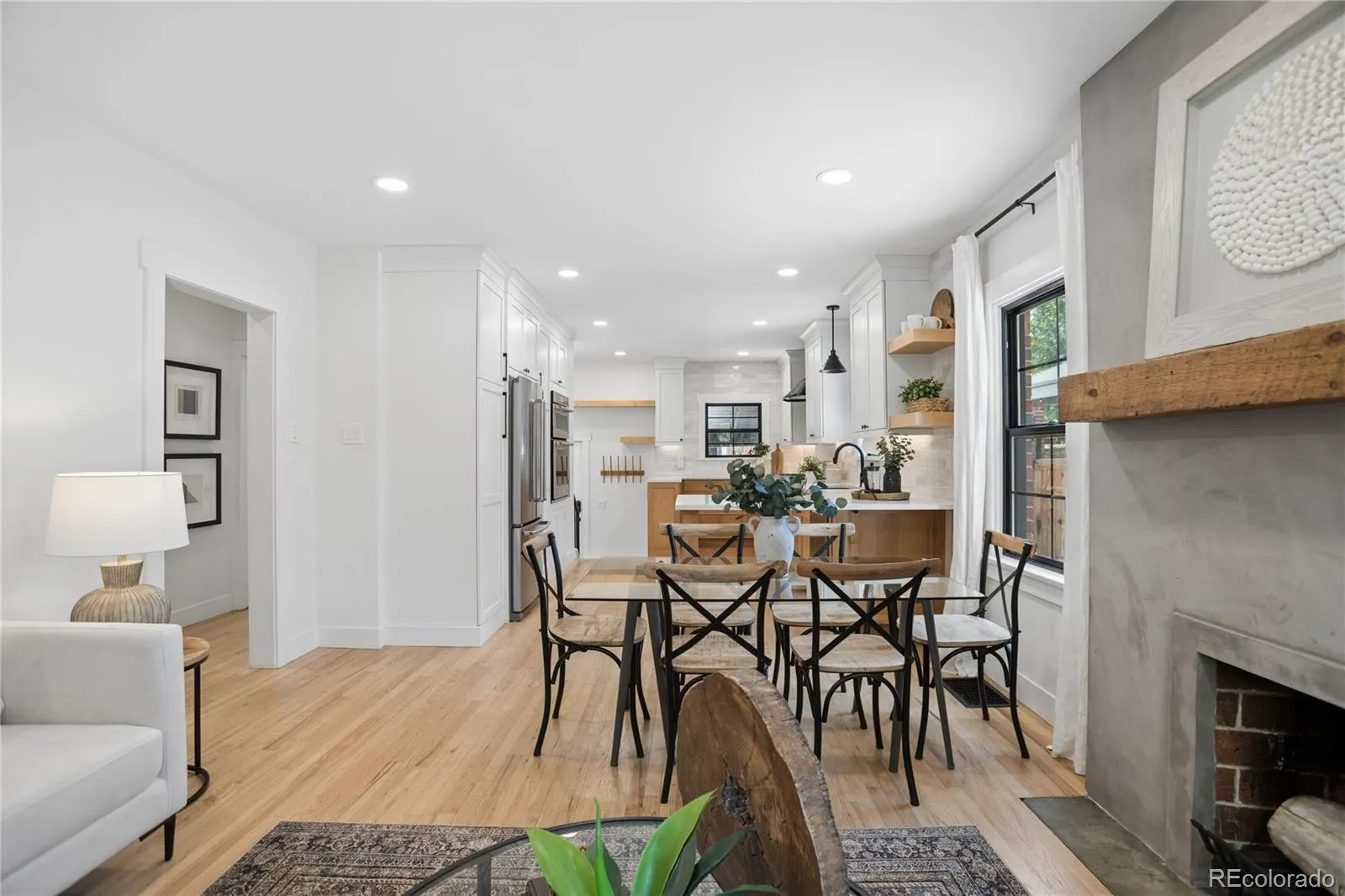 2054 S Saint Paul Street Denver CO 80210 MLS #REC3937277 05232026102819 1600 6
