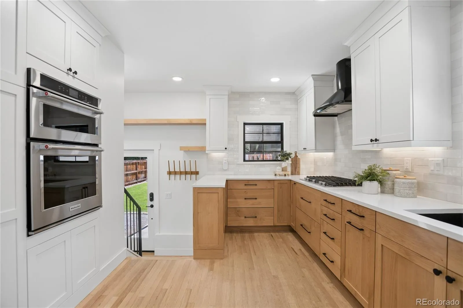 2054 S Saint Paul Street Denver CO 80210 MLS #REC3937277 05232026102819 1600 9