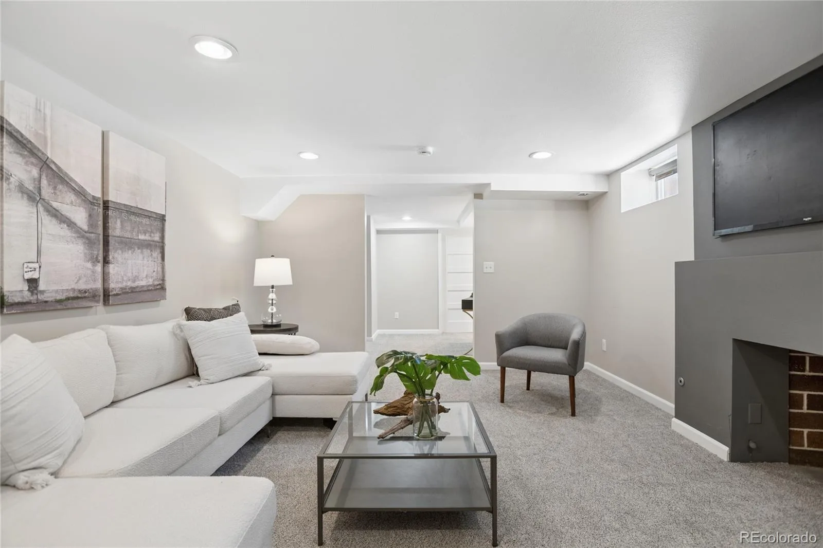 2054 S Saint Paul Street Denver CO 80210 MLS #REC3937277 06122026065955 1600 29