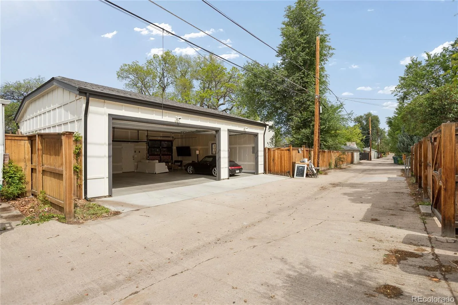 2054 S Saint Paul Street Denver CO 80210 MLS #REC3937277 06122026065955 1600 42