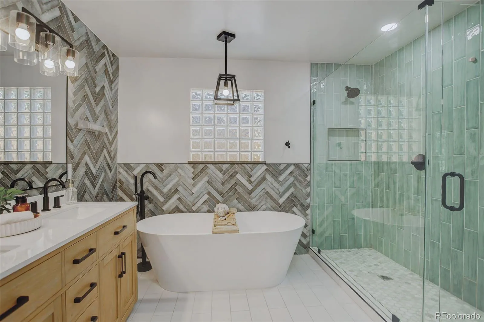 3127 S Dallas Court Denver CO 80210 MLS #REC3937286 05162026161225 1600 18