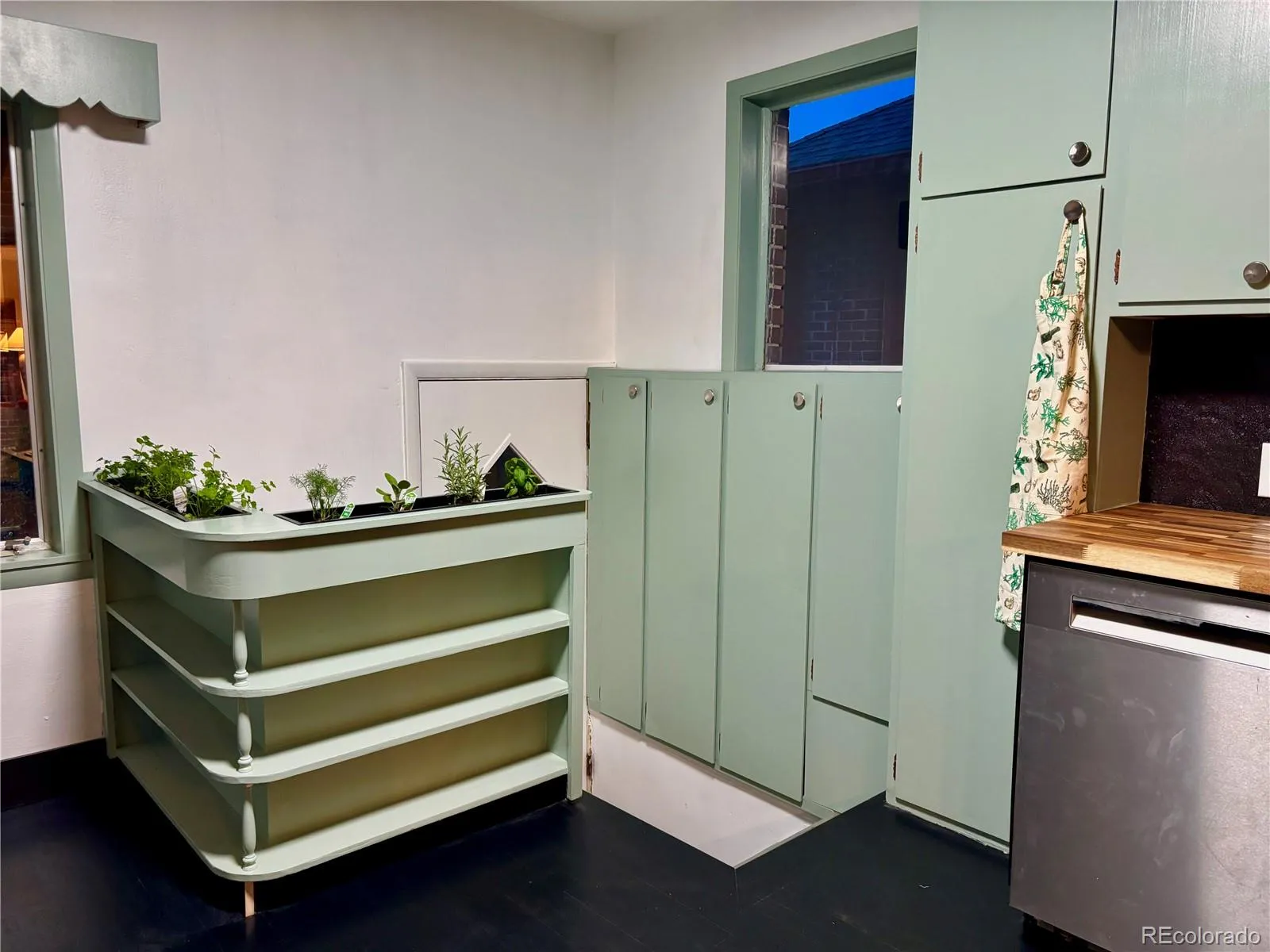 04132026040651 1600 12