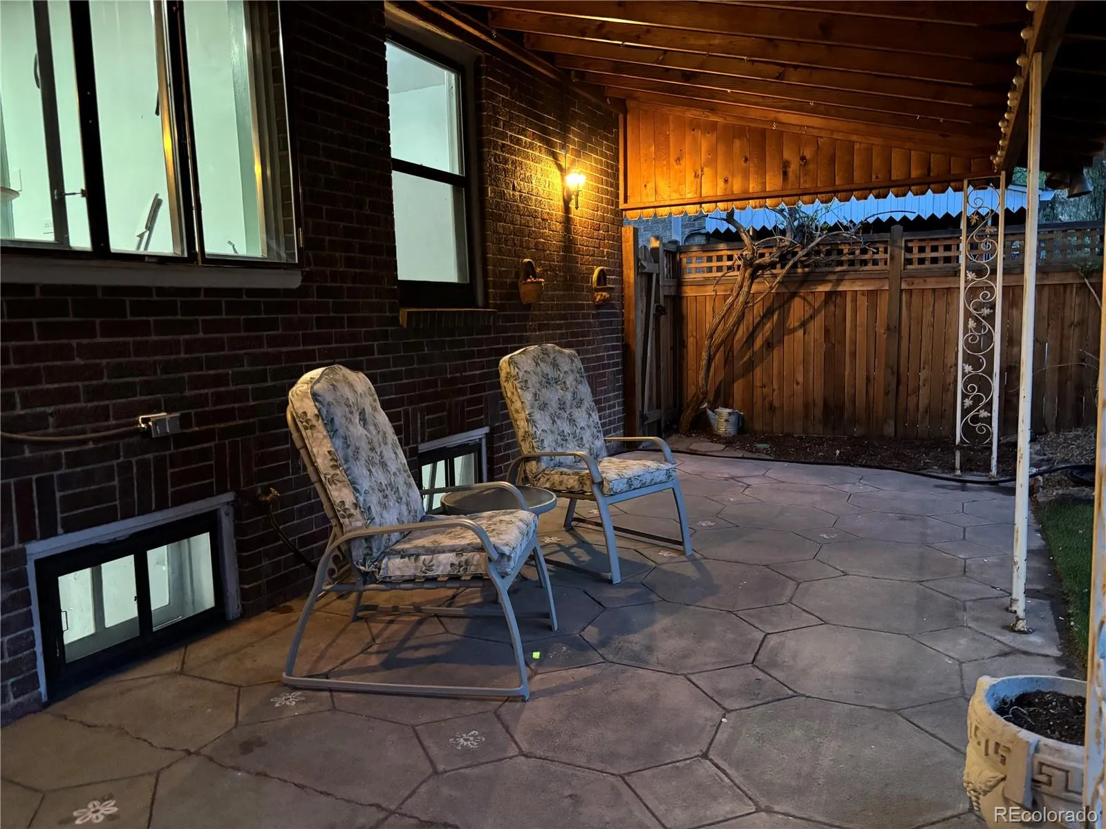 04132026040651 1600 33