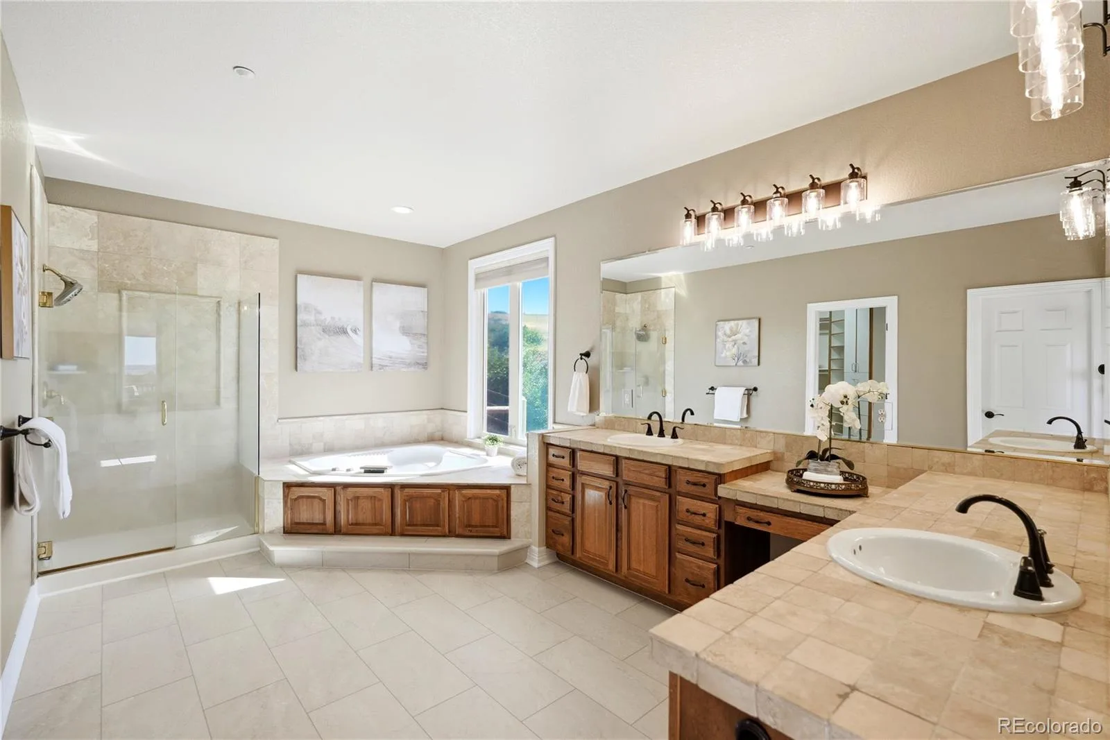 4367 Tallyrand Circle Castle Rock CO 80104 | MLS #REC3940674 07172026065140 1600 25