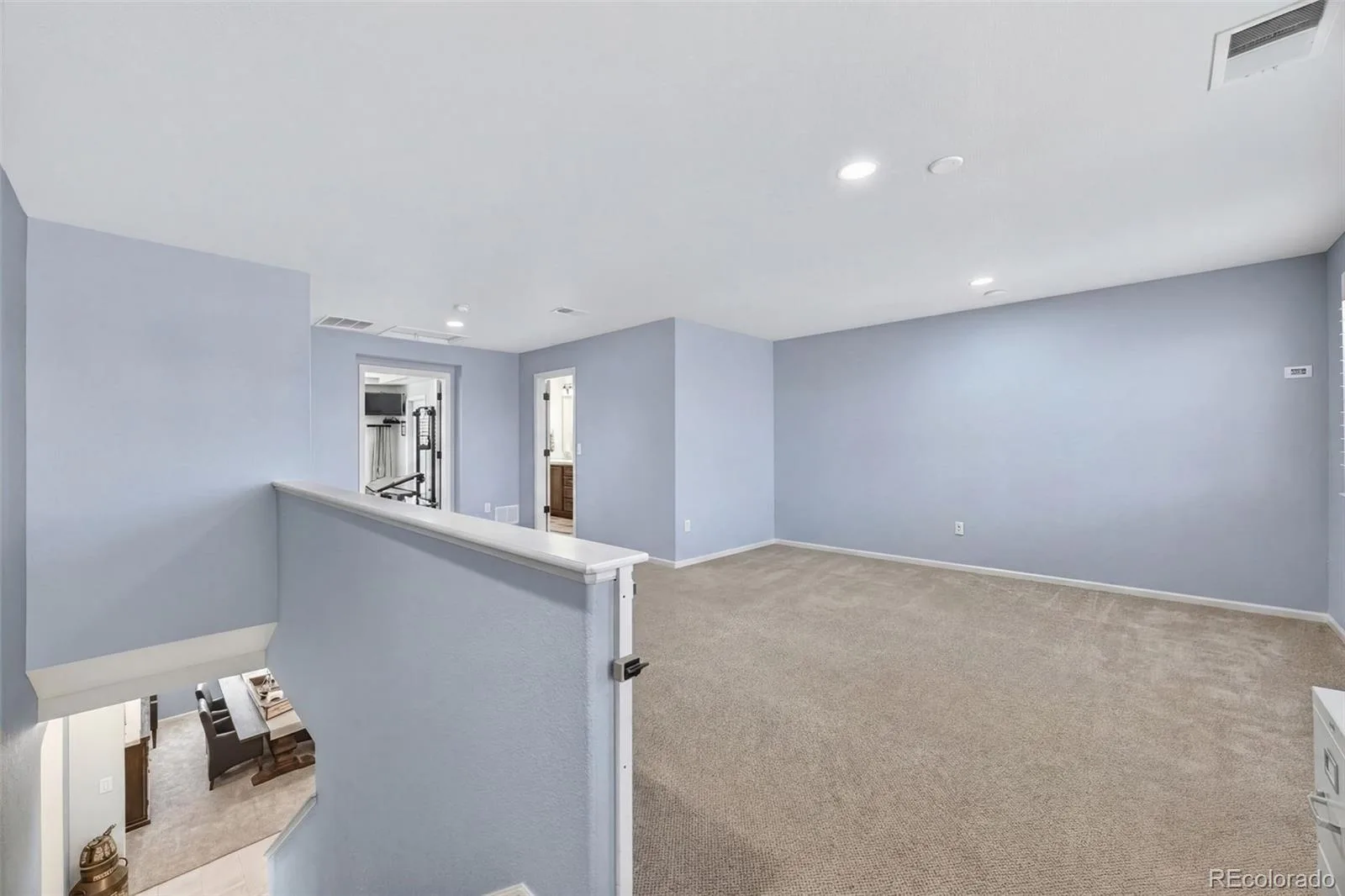 5461 Ensenada Court Denver CO 80249 | MLS #REC3941719 10022026161806 1600 29