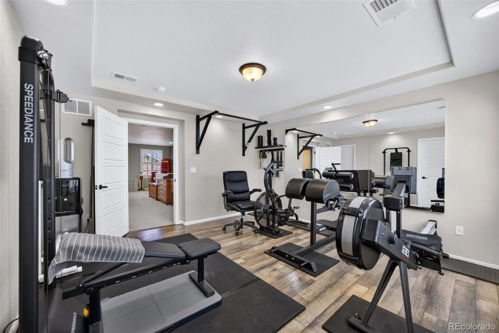 5461 Ensenada Court Denver CO 80249 | MLS #REC3941719 10022026161806 1600 33