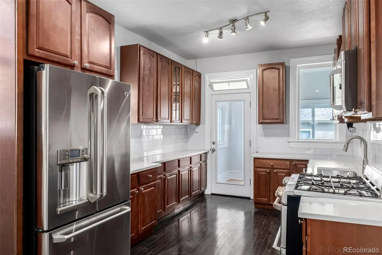 03112026224940 1600 10