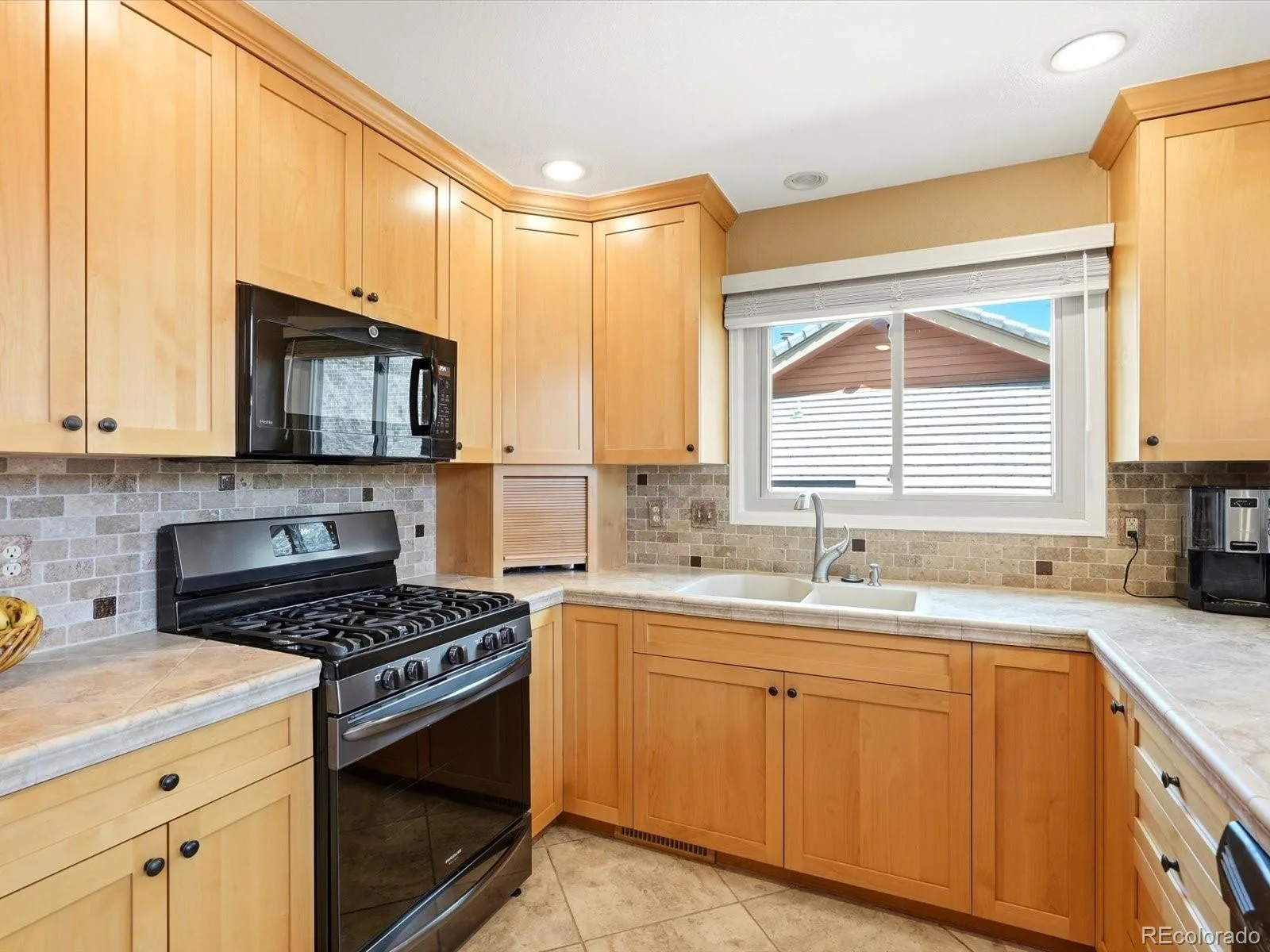 16082 Deer Ridge Drive #C Morrison CO 80465 | MLS #REC3944749 08262026225145 1600 3