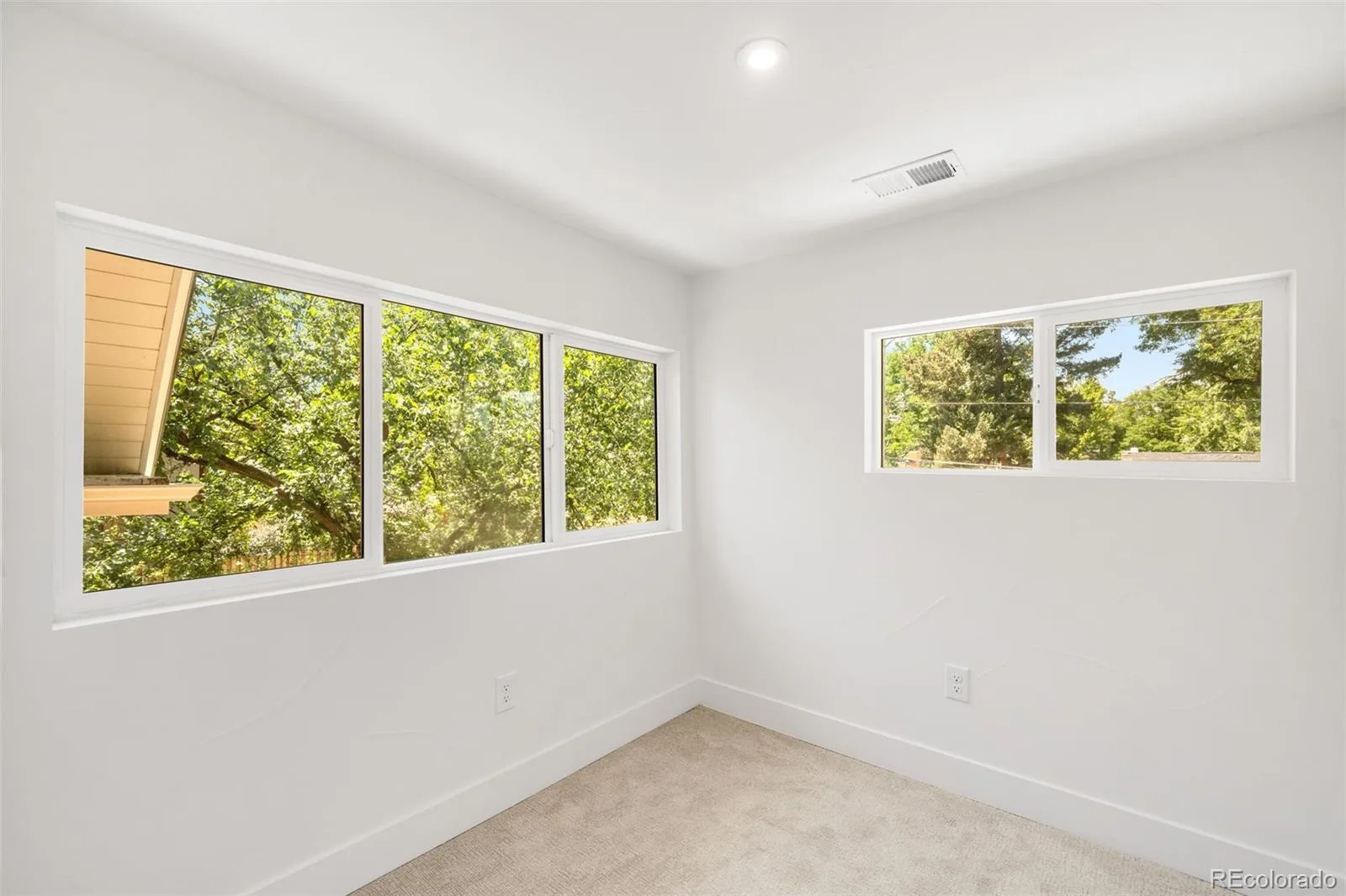 2343 Dahlia Street Denver CO 80207 MLS #REC3946024 07142026235307 1600 23