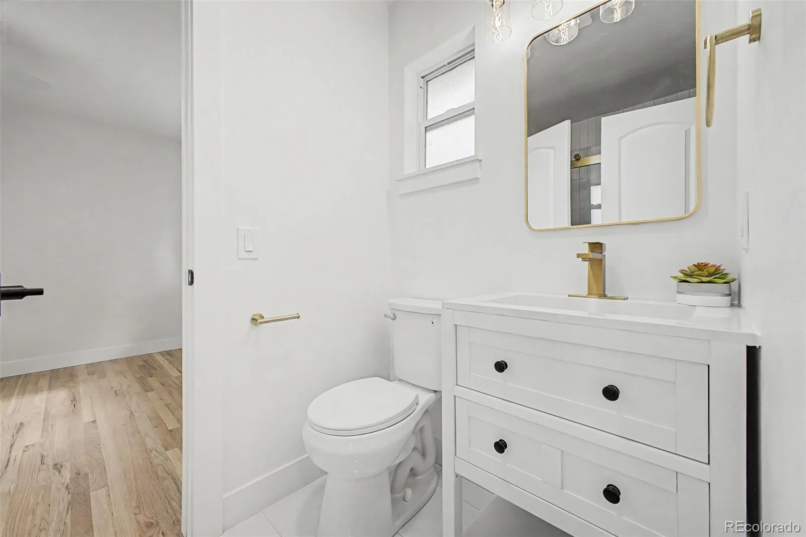 3346 W Layton Avenue Englewood CO 80110 | MLS #REC3947256 08132026060627 1600 29