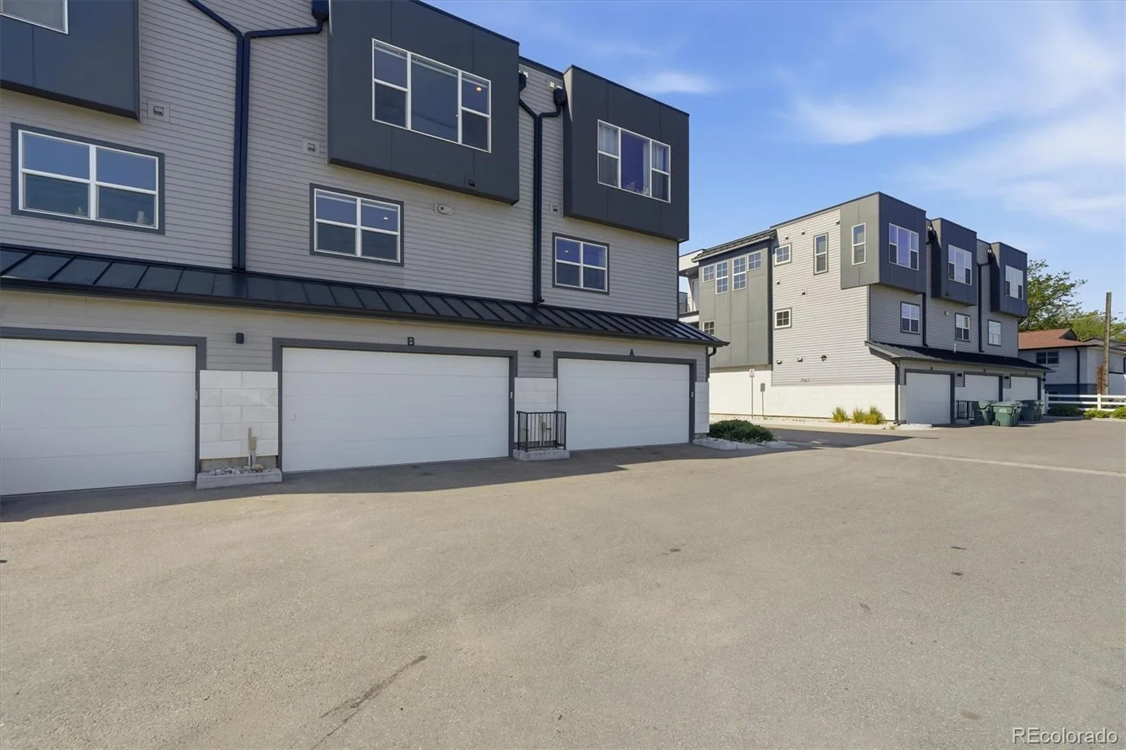 7851 W 51st Avenue #B Arvada CO 80002 | MLS #REC3949557 07242026182743 1600 43