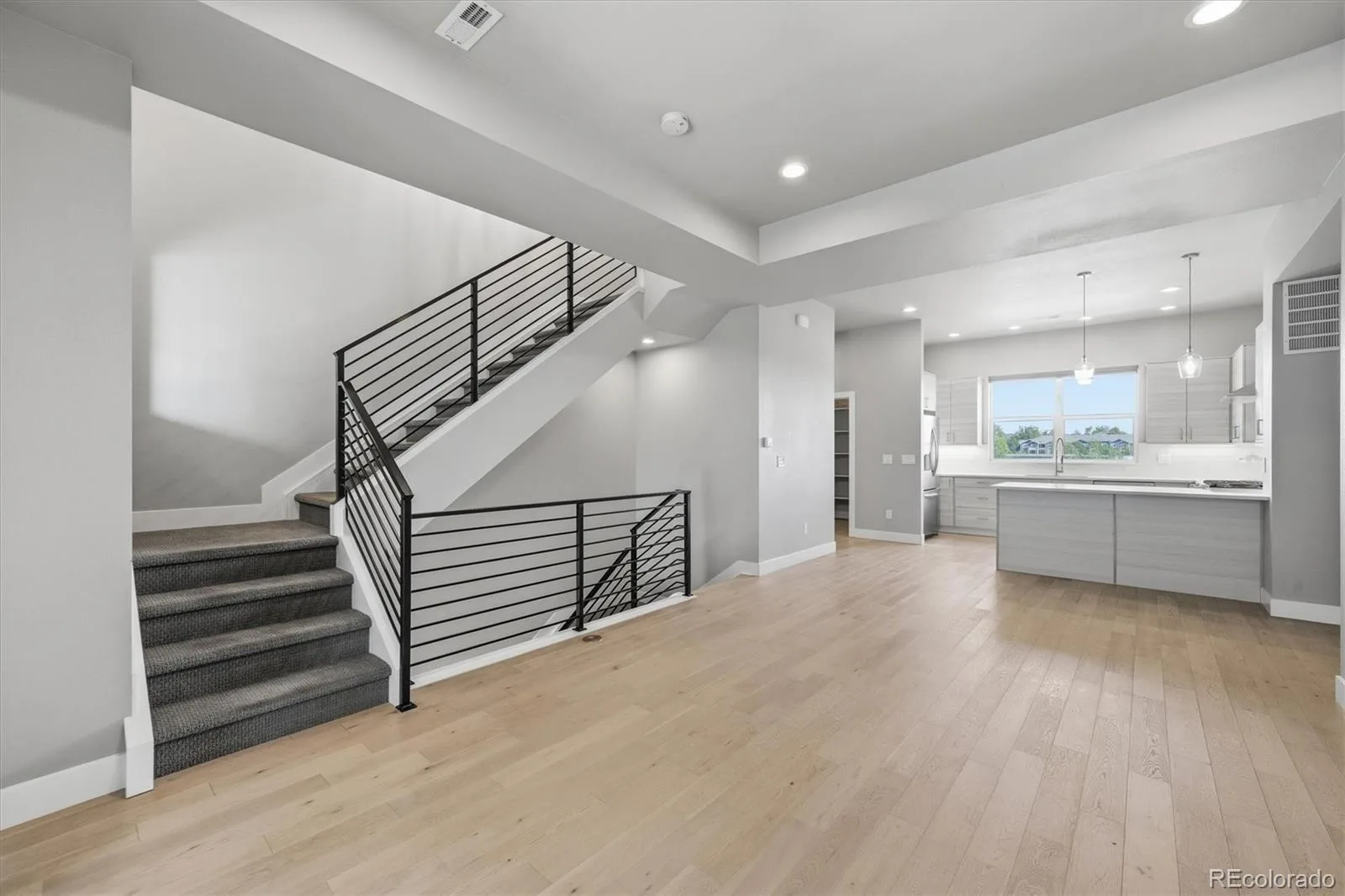 7851 W 51st Avenue #B Arvada CO 80002 | MLS #REC3949557 07242026182743 1600 5