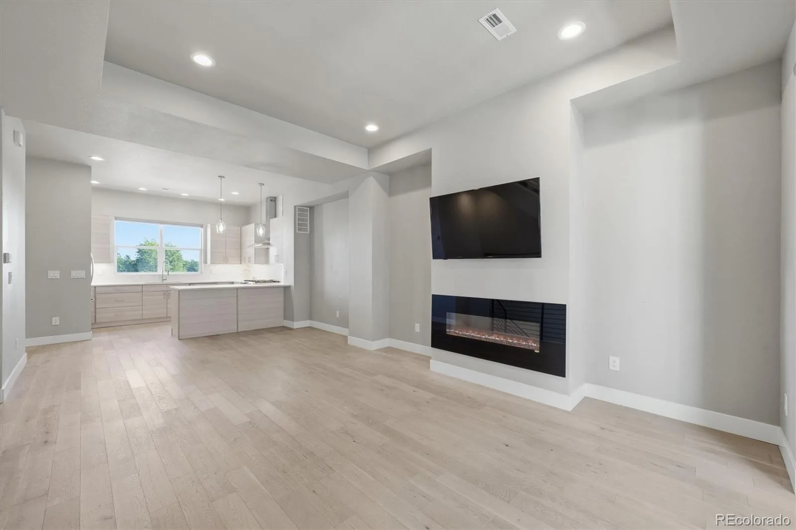 7851 W 51st Avenue #B Arvada CO 80002 | MLS #REC3949557 07242026182743 1600 8