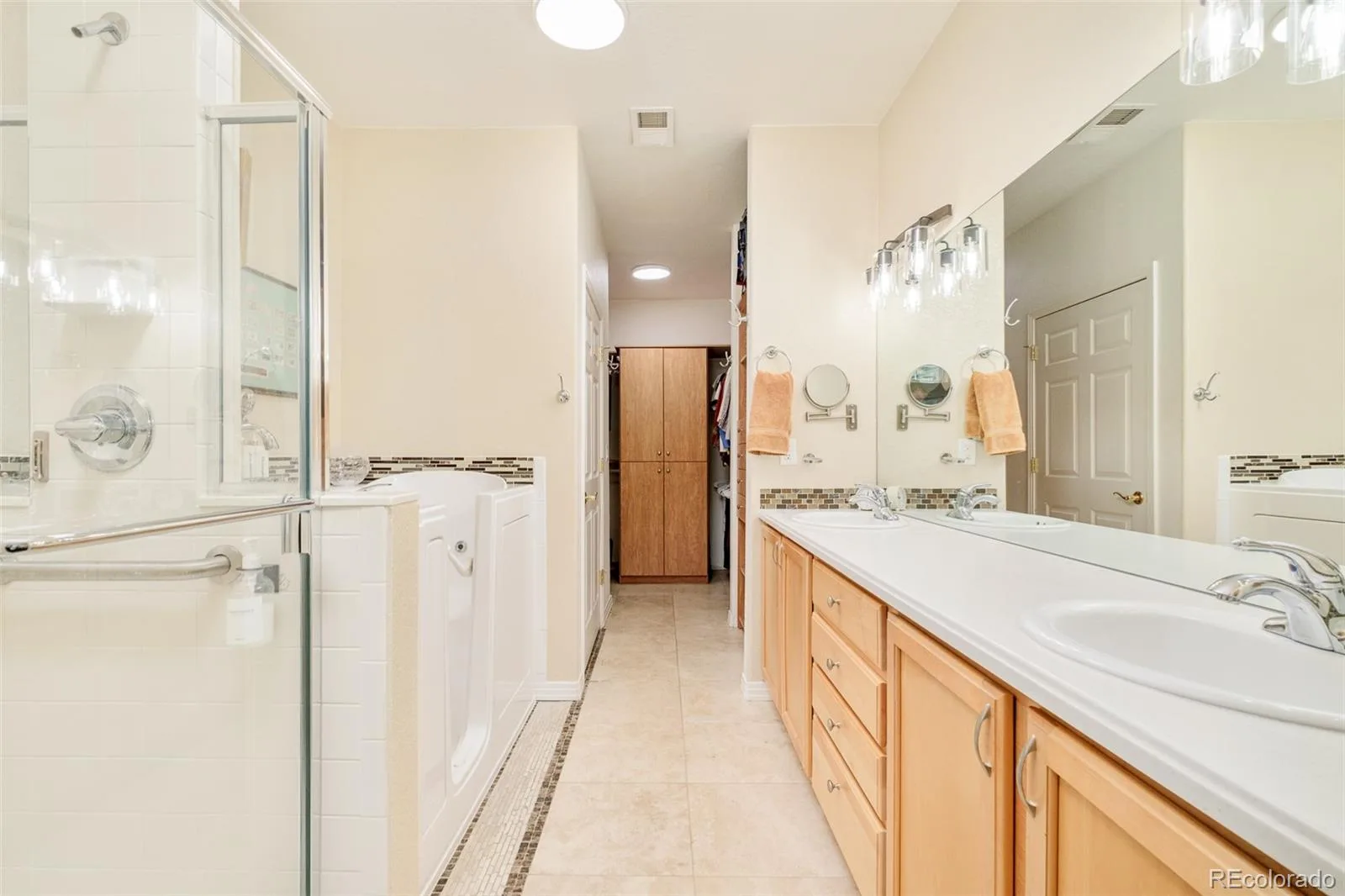 10700 Eliot Circle #104 Westminster CO 80234 | MLS #REC3950871 10172026030750 1600 22