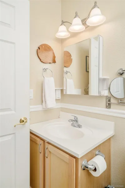 10700 Eliot Circle #104 Westminster CO 80234 | MLS #REC3950871 10172026030750 800 8