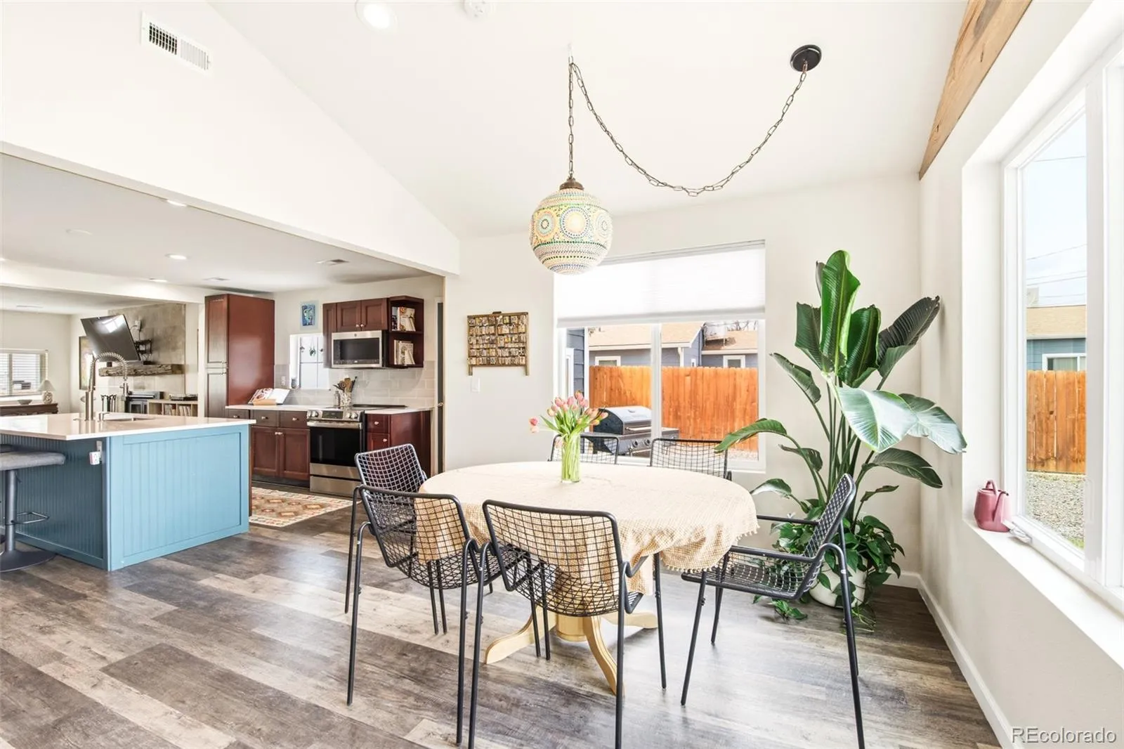 15825 W 11th Avenue Golden CO 80401 MLS #REC3951896 05022026051649 1600 10