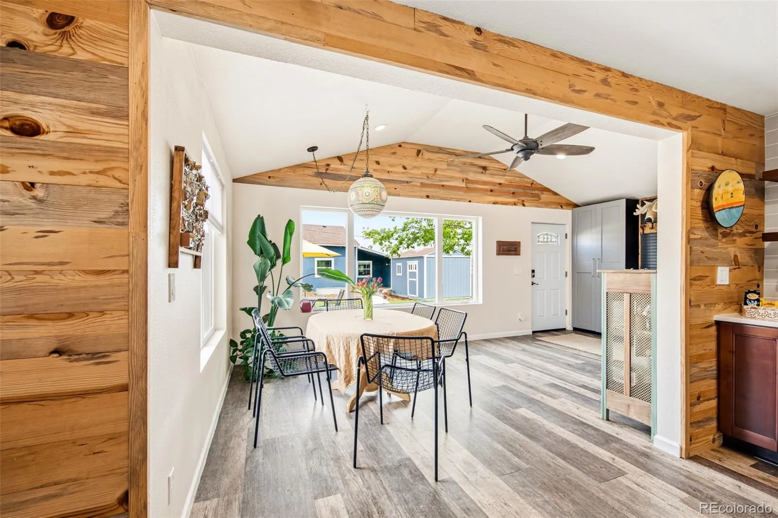 15825 W 11th Avenue Golden CO 80401 MLS #REC3951896 05022026051649 1600 11