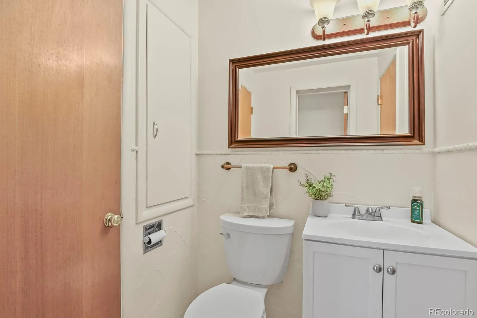 03182026045146 1600 24