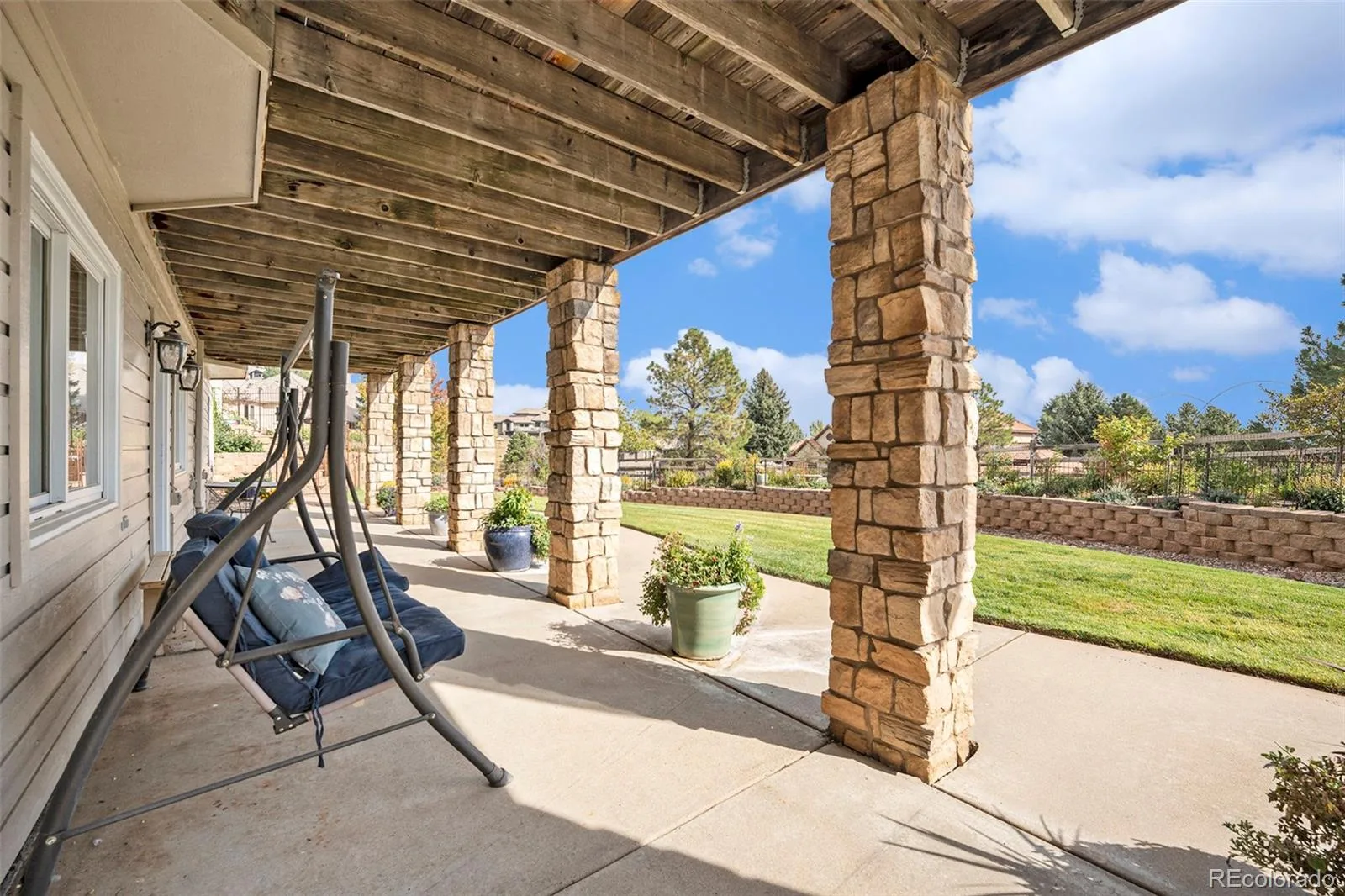 6387 Willow Springs Drive Morrison CO 80465 | MLS #REC3958167 08212026170715 1600 15