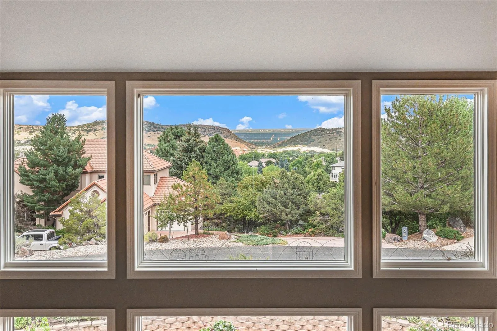 6387 Willow Springs Drive Morrison CO 80465 | MLS #REC3958167 08212026170715 1600 17
