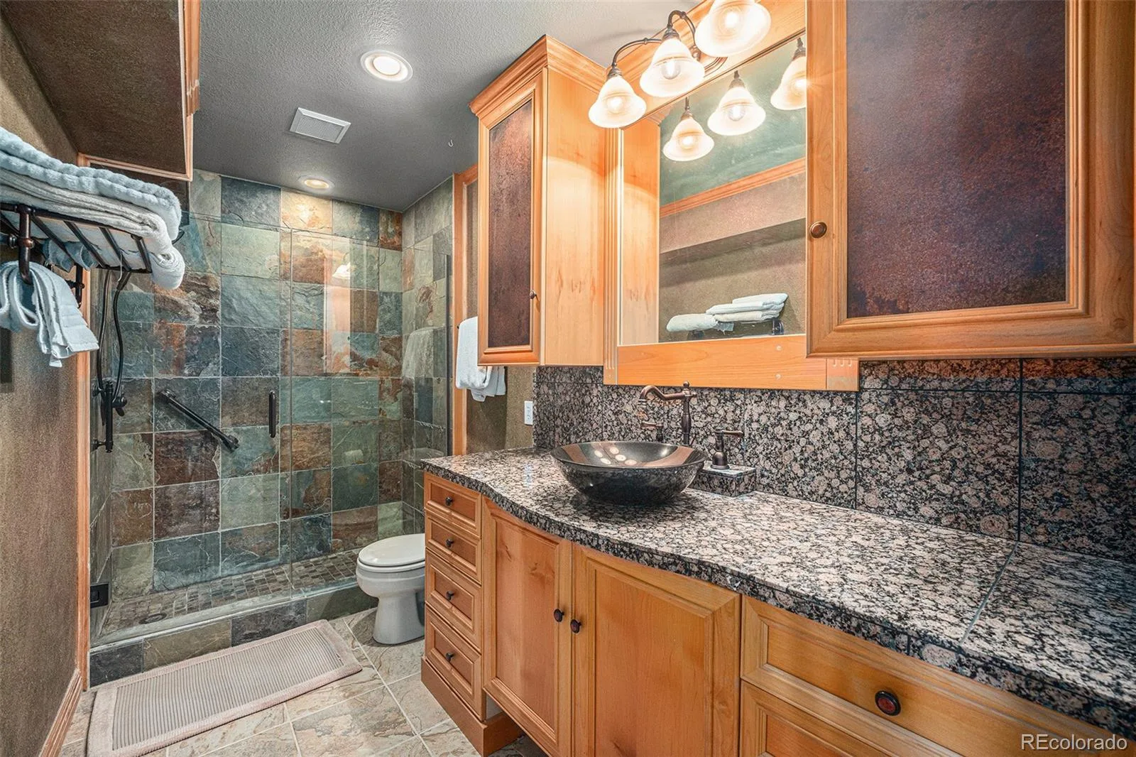 6387 Willow Springs Drive Morrison CO 80465 | MLS #REC3958167 08212026170715 1600 28