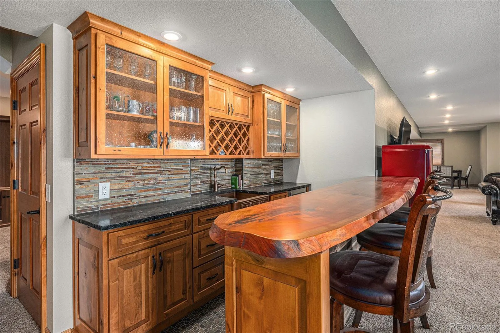 6387 Willow Springs Drive Morrison CO 80465 | MLS #REC3958167 08212026170715 1600 32