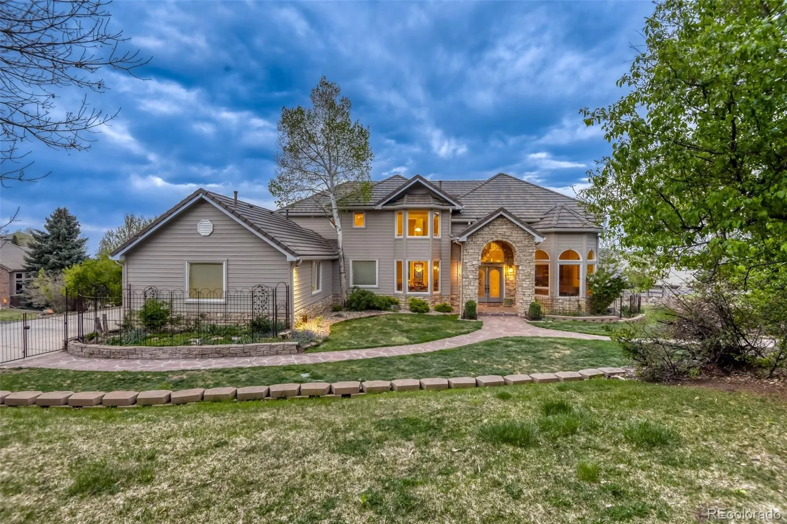 6387 Willow Springs Drive Morrison CO 80465 | MLS #REC3958167 08212026170715 1600 34