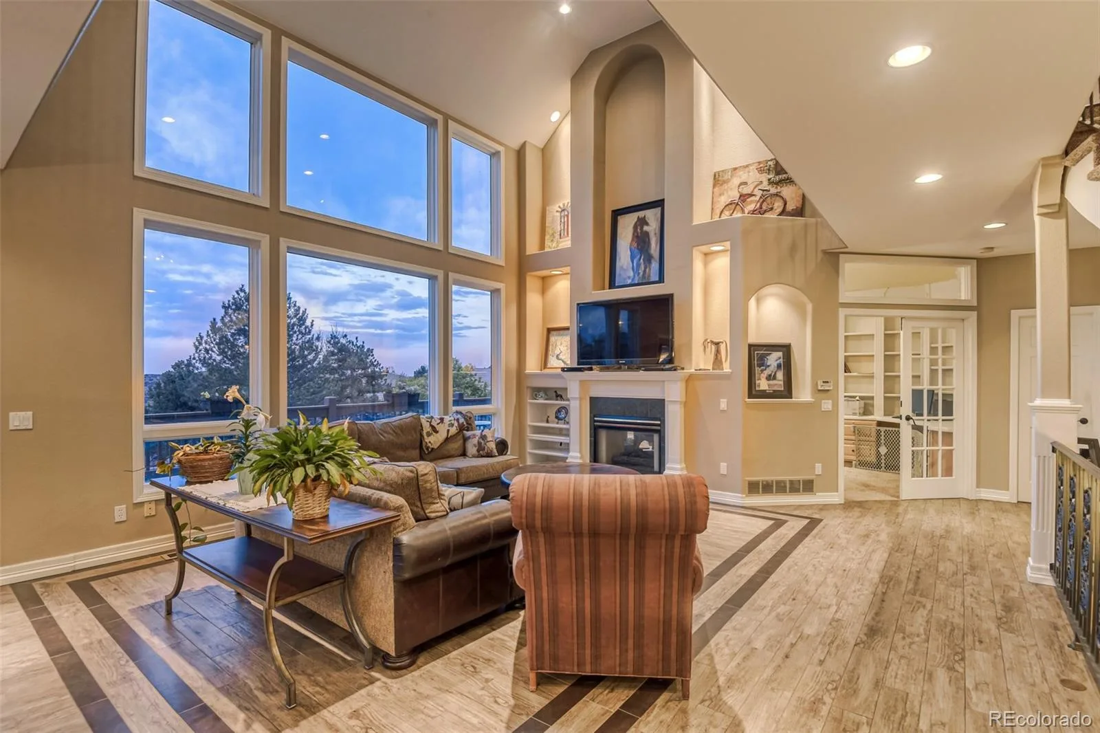6387 Willow Springs Drive Morrison CO 80465 | MLS #REC3958167 08212026170715 1600 36