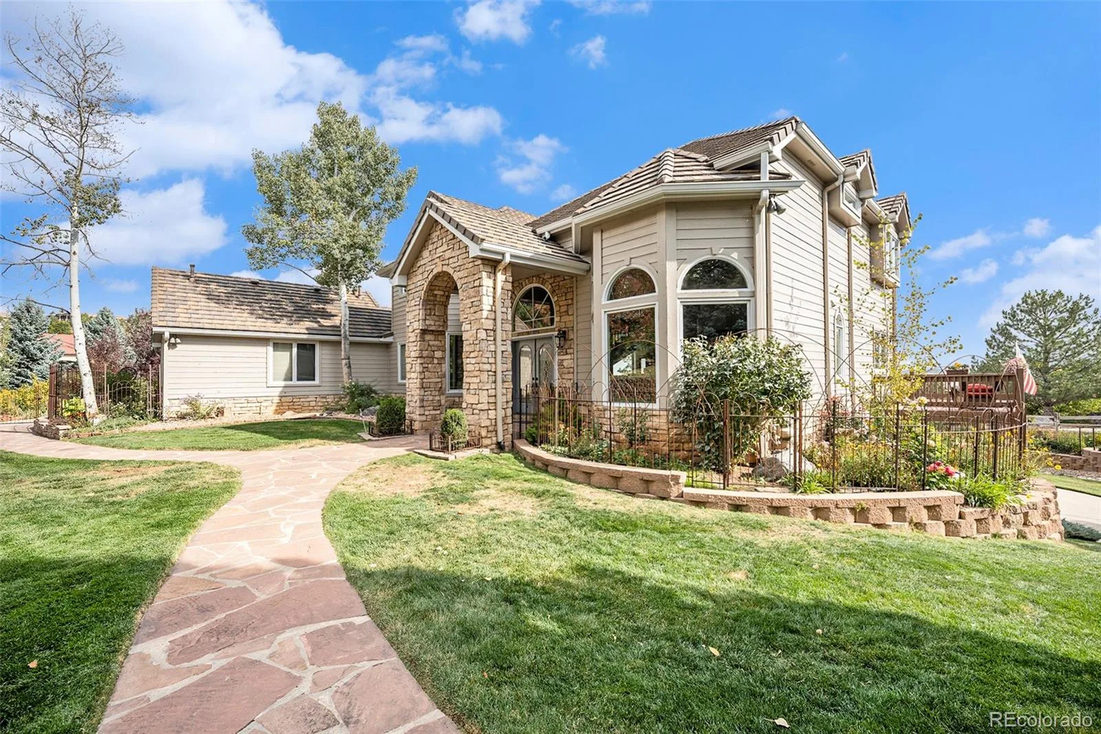 6387 Willow Springs Drive Morrison CO 80465 | MLS #REC3958167 08212026170715 1600 44