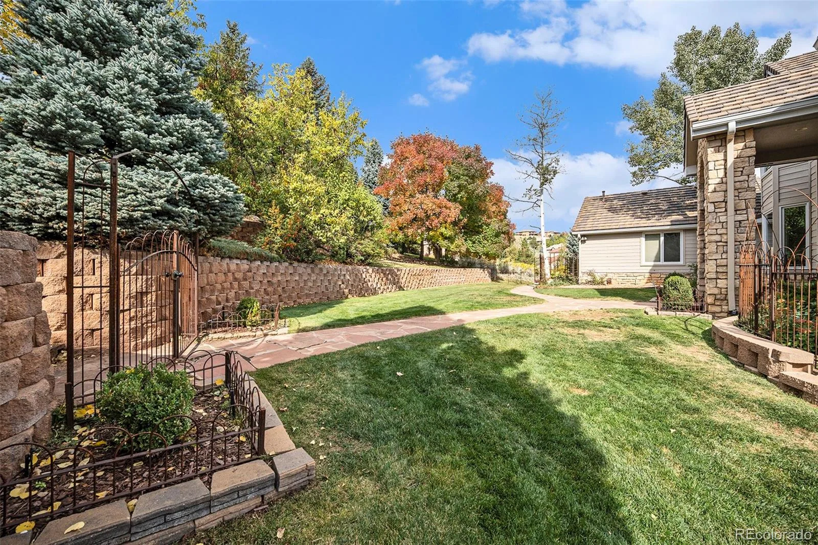 6387 Willow Springs Drive Morrison CO 80465 | MLS #REC3958167 08212026170715 1600 47