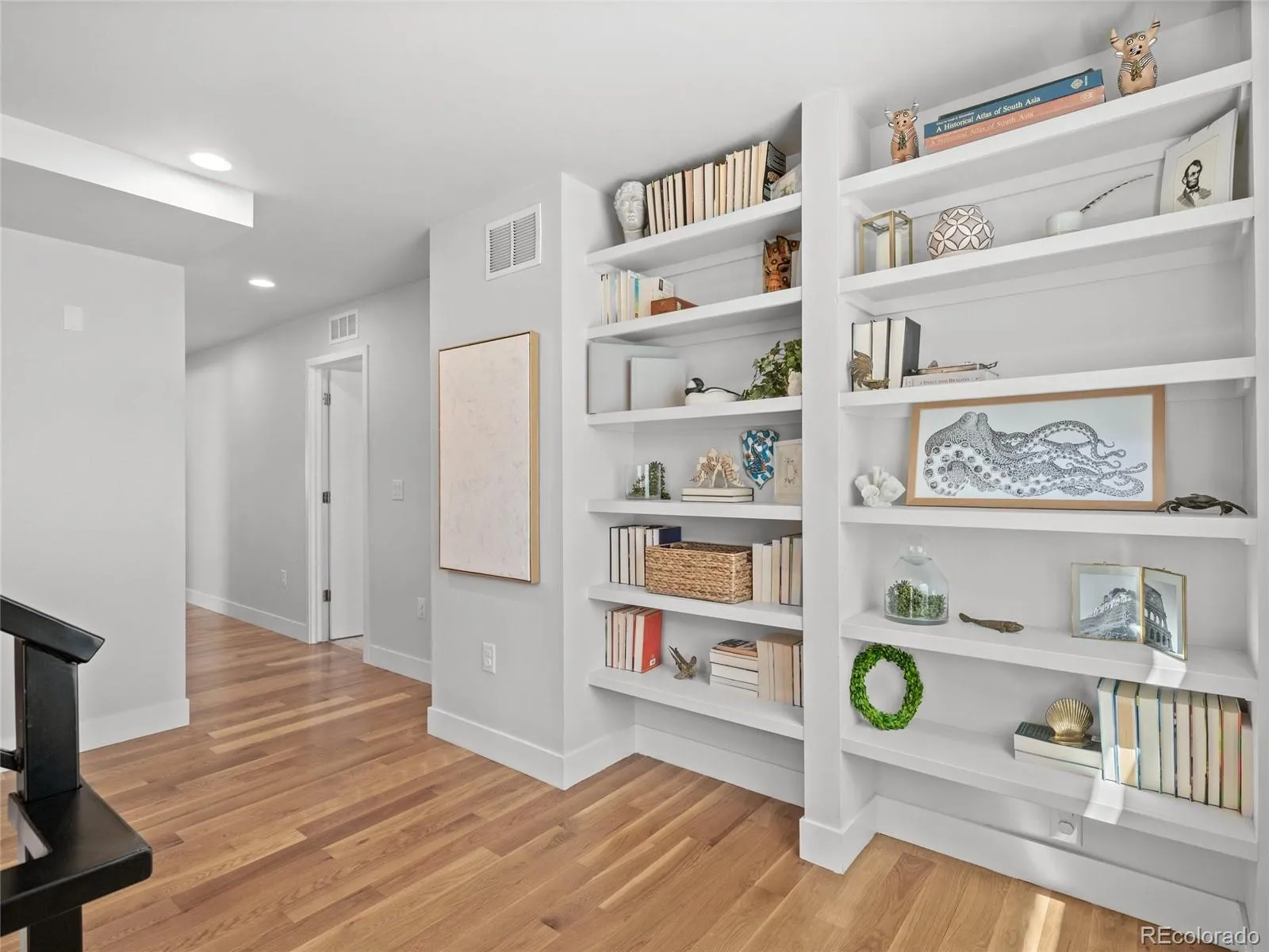 04092026010821 1600 14