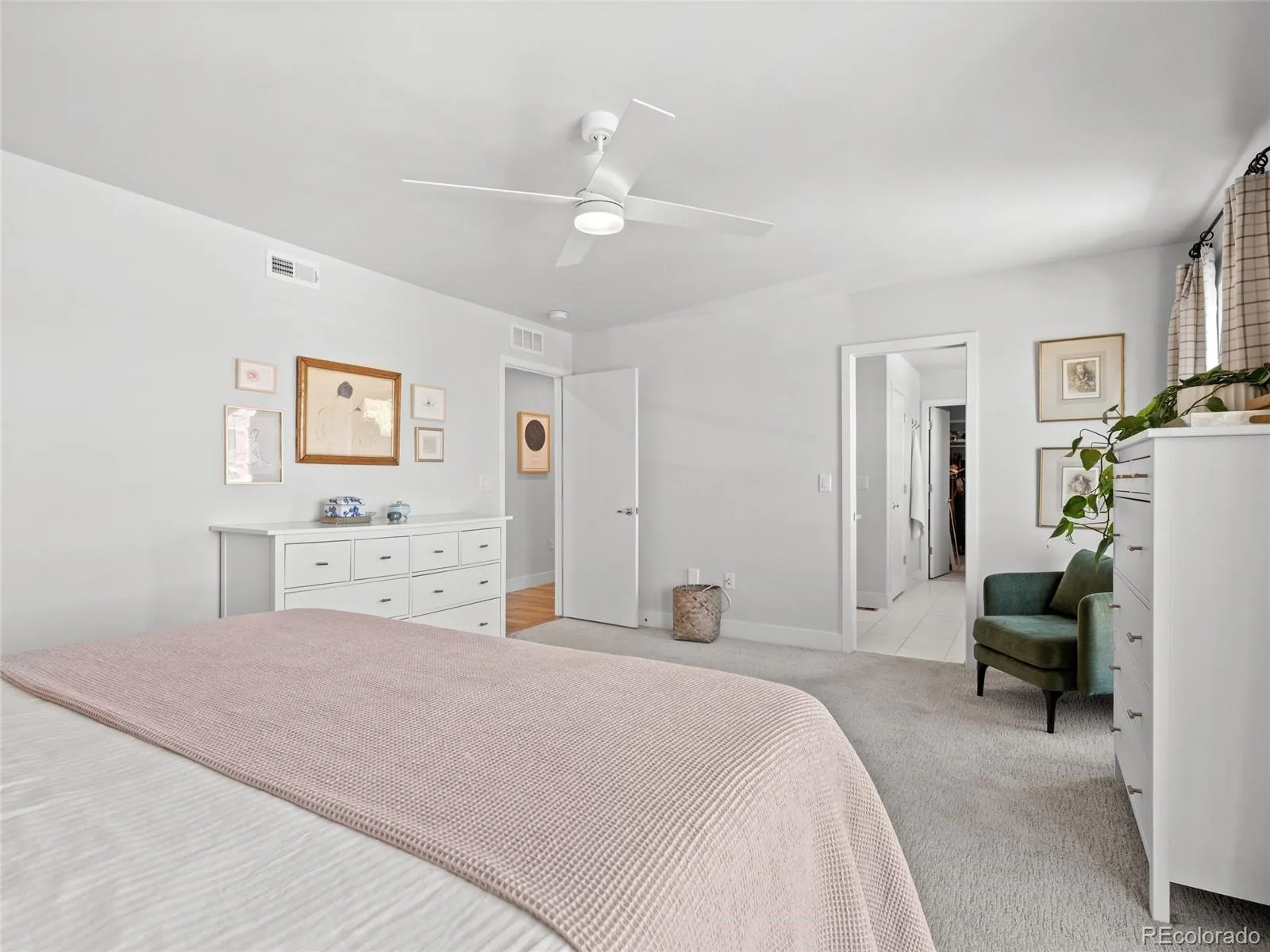 04092026010821 1600 18