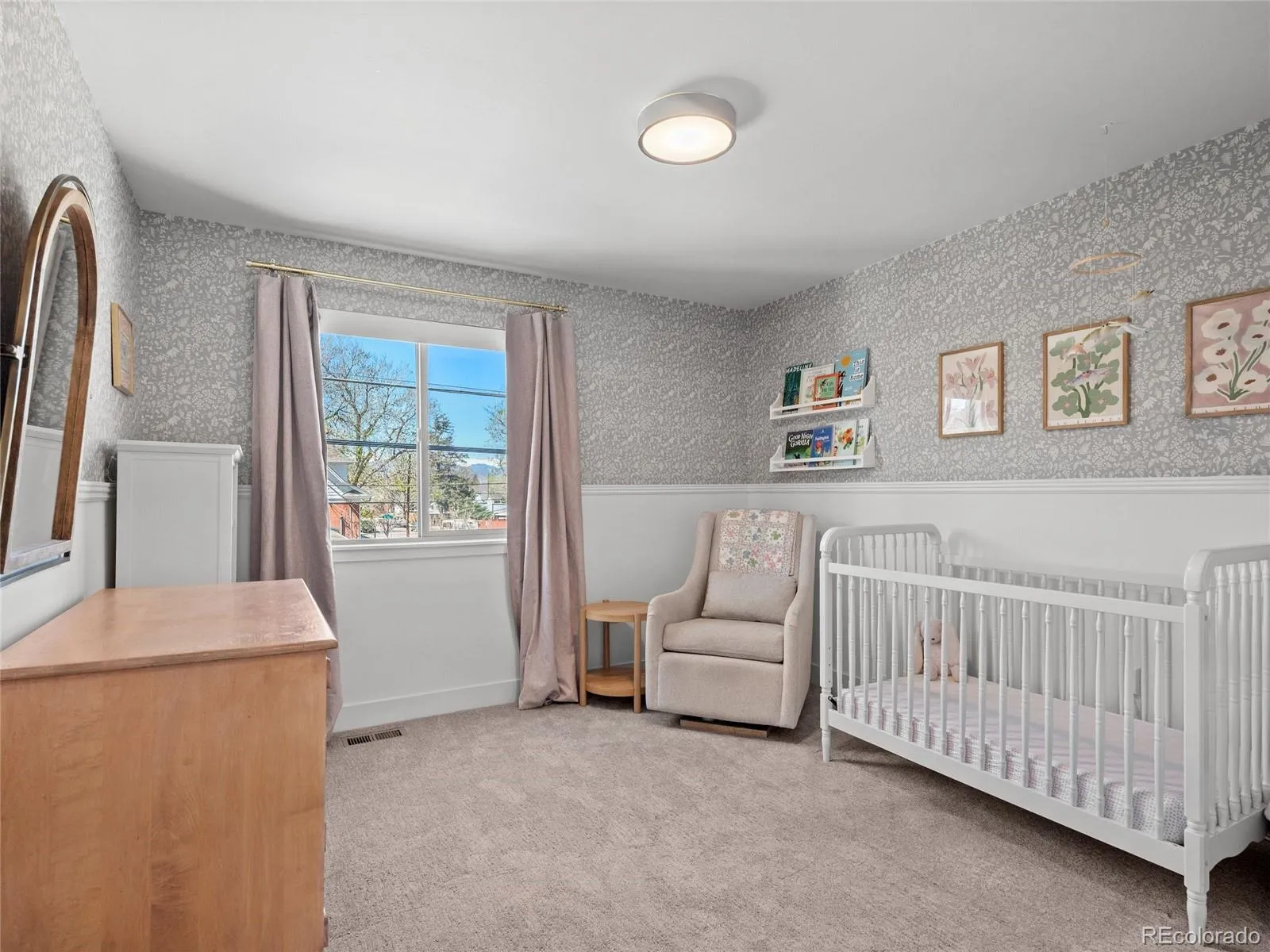 04092026010821 1600 24